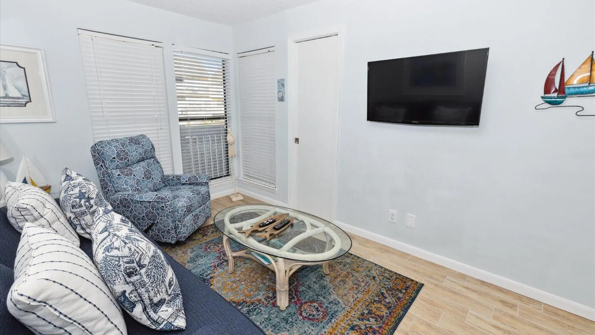 Sandpiper Cove 8122- By Holiday Isle Properties Destin Apartment